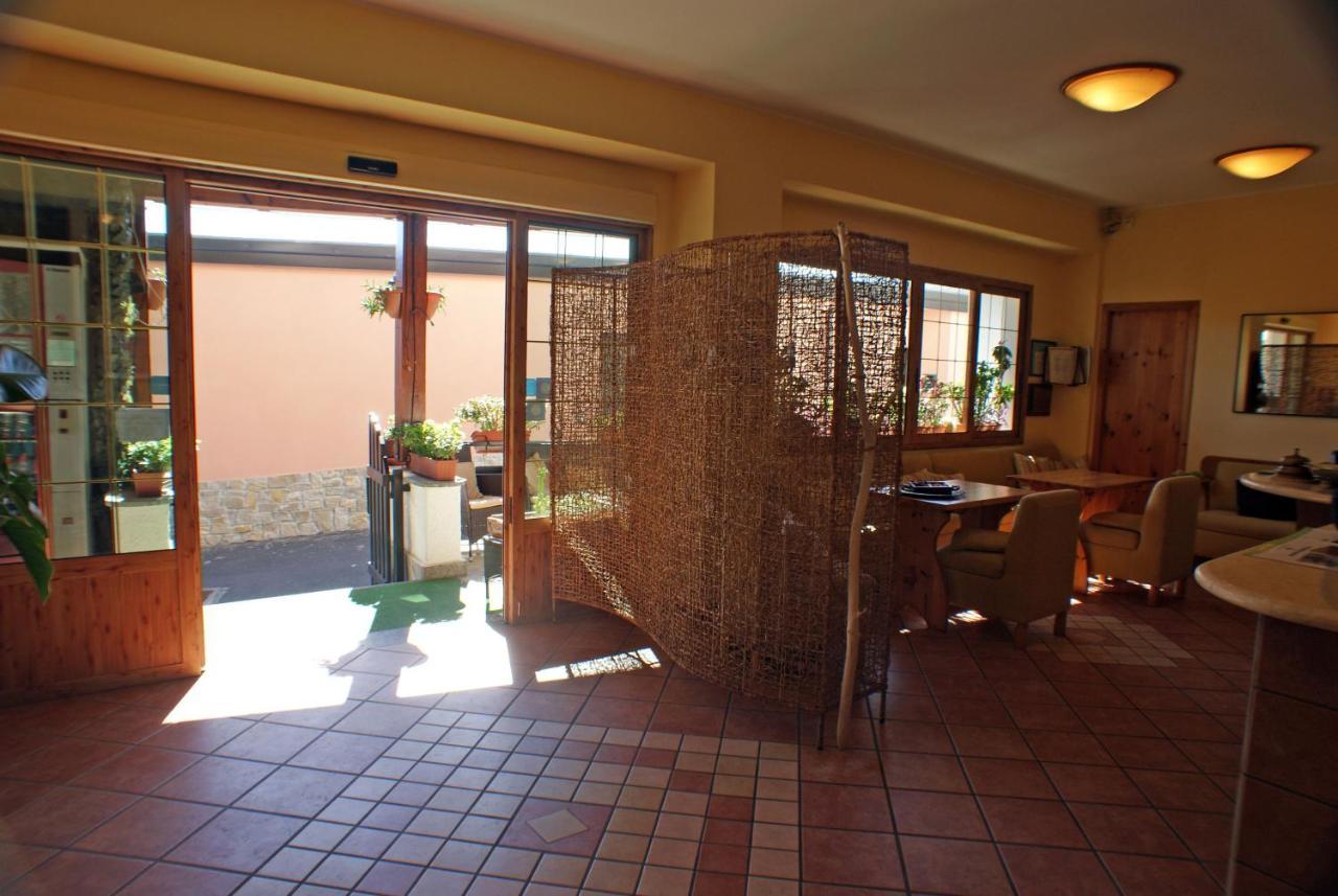 Albergo La Pineta Marina dʼMarina dʼAndora エクステリア 写真