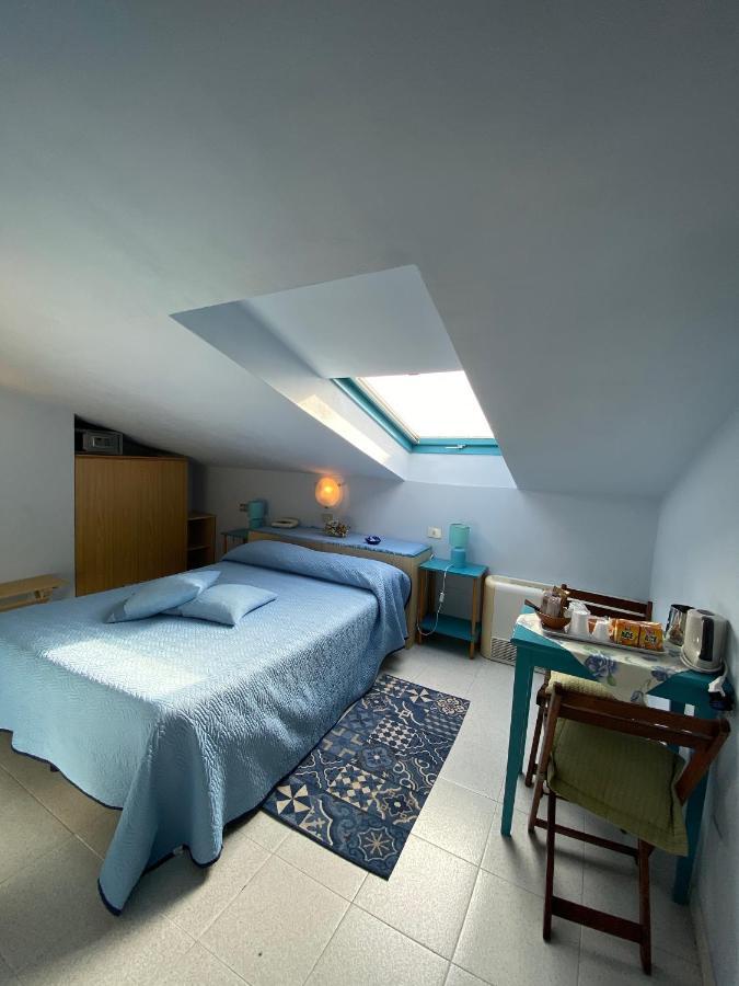 Albergo La Pineta Marina dʼMarina dʼAndora エクステリア 写真